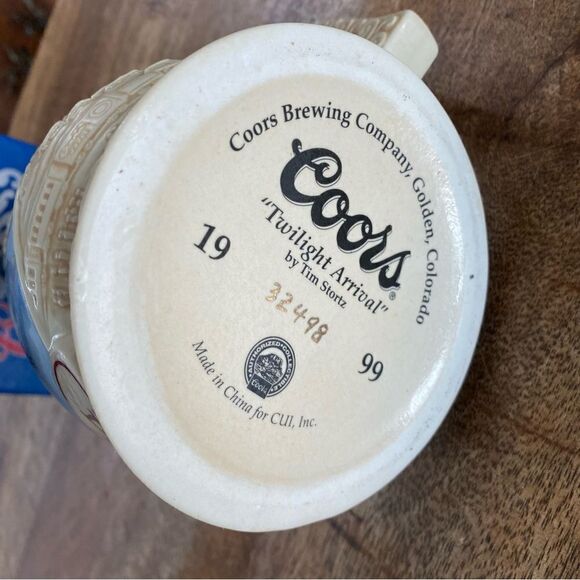 1999 vintage Coors Holiday Stein “Twilight Arrival” NIB New - Picture 3 of 4